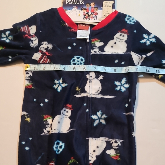 Peanuts Snowman Footie Pajama - Navy and Red NWT 18 Months - Picture 7 of 9